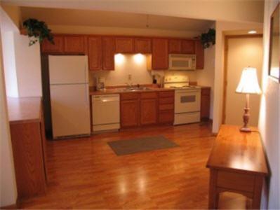 Holiday Shores Resort Osage Beach Room photo